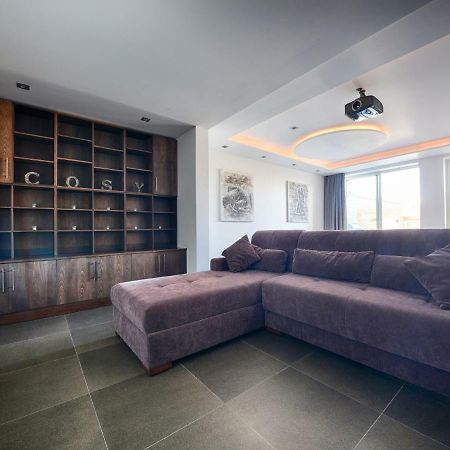 Qala Anthony'S Maisonetteヴィラ エクステリア 写真