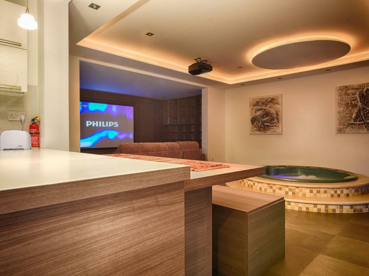 Qala Anthony'S Maisonetteヴィラ エクステリア 写真
